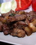 Баклажаны тушеные с мясом