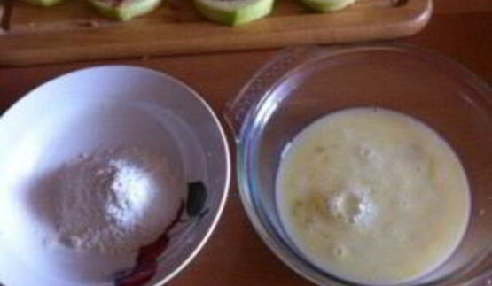 кабачки, фаршированные фаршем, в кляре