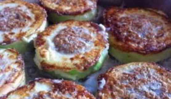 кабачки, фаршированные фаршем, в кляре