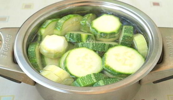 кабачки в сливочном соусе