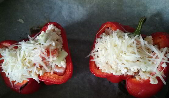 перцы, фаршированные булгуром и овощами