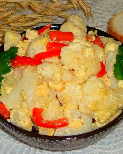 Рецепт цветной капусты с яйцом на сковороде