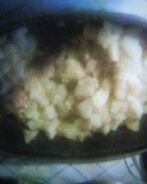 Тушеный карофель с куриными копчиками