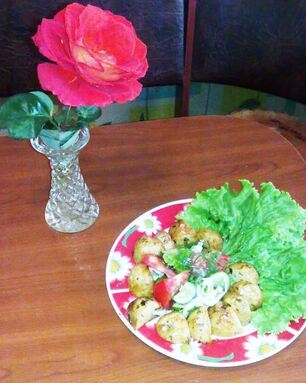 Запеченная молодая картошечка