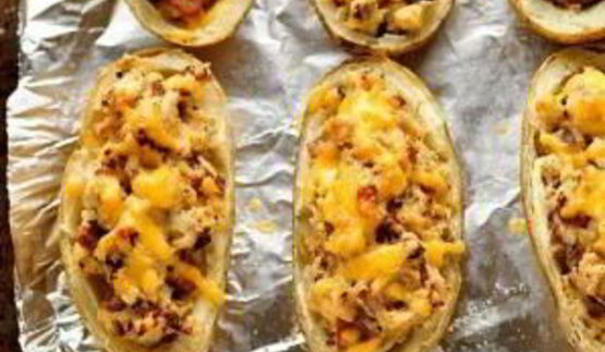 запеченный картофель с беконом и сыром