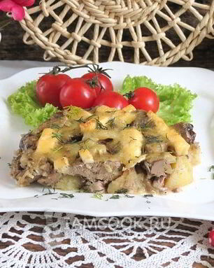 Куриная печень с картошкой в духовке