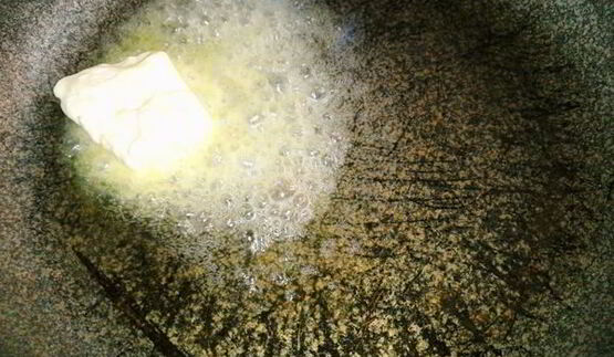 куриная печень с хурмой