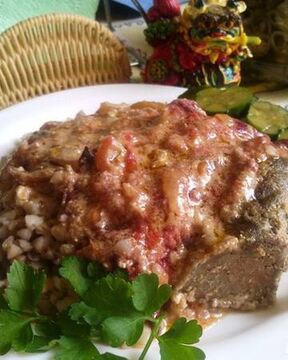 Печень говяжья в имбирно-сливовом соусе