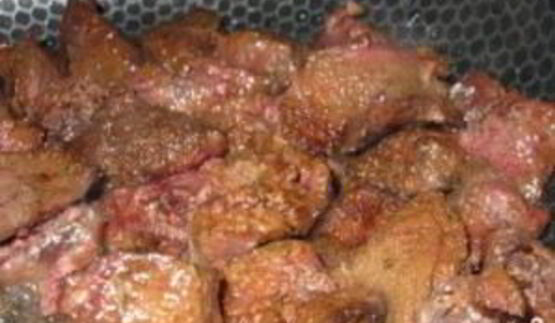 печень с грибами в сметане