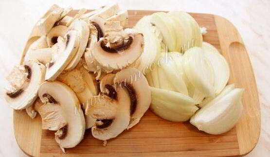 печень в сметанном соусе