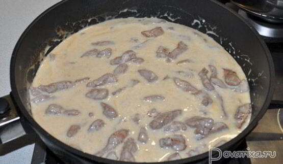 печень в сырном соусе