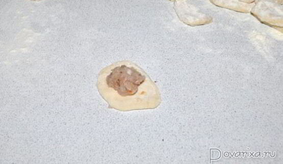 пельмени с фаршем и квашеной капустой