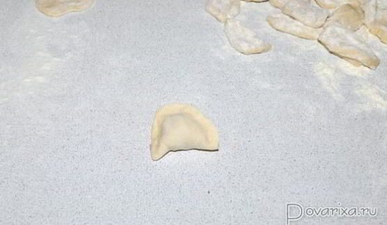 пельмени с фаршем и квашеной капустой