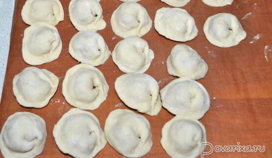 пельмени с фаршем и квашеной капустой