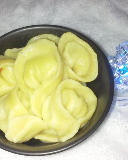 Рецепт пельменей-ушек из морковного теста