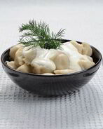 Пельмени в горшочке в молоке