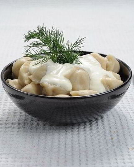 Рецепт пельменей в горшочке в молоке