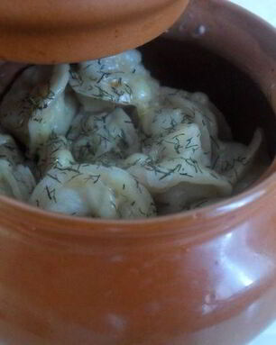 Пельмени в горшочке