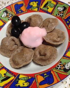 ПП-пельмени с виноградом