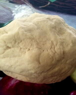 Тесто на пельмени классическое