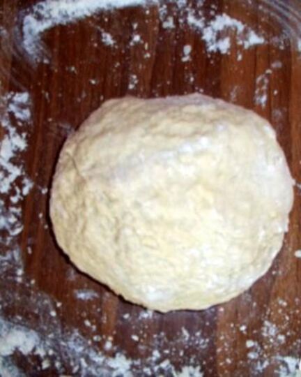 Рецепт великолепного пельменного теста на ряженке