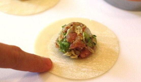 японские жареные пельмени