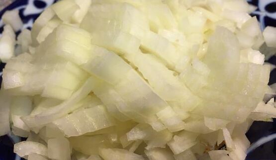 куриные бедра тушенные в плове из дикого риса