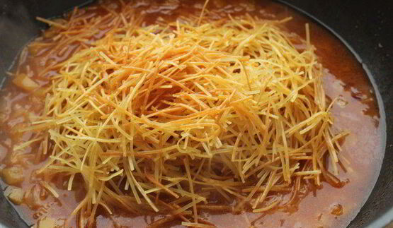 паэлья с пастой и морепродуктами фидеуа