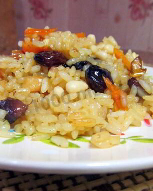 Плов фруктовый