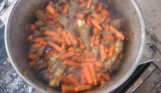 плов праздничный по-узбекски