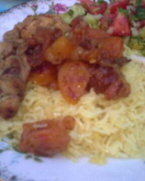 Плов с куриной подливкой