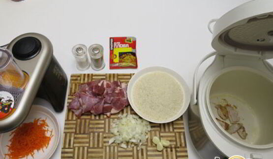 традиционный плов с бараниной в мультиварке