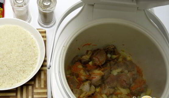 традиционный плов с бараниной в мультиварке