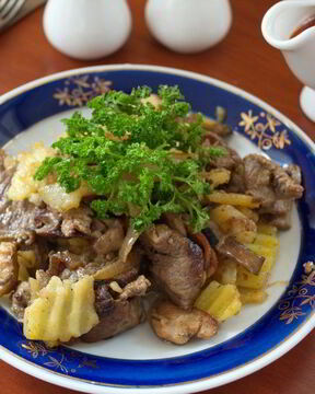 Картофельное рагу с мясом