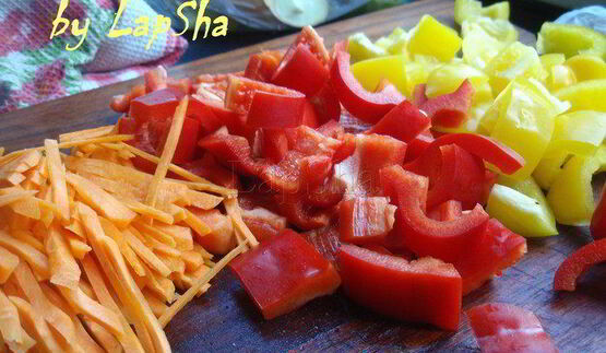 мясное рагу с соевыми бобами и орегано