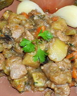 Овощное рагу с индейкой