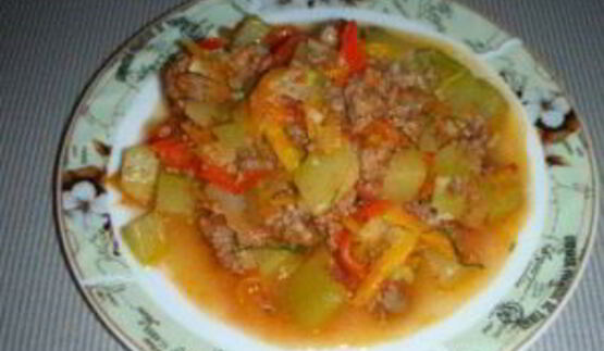 рагу из кабачков с фаршем