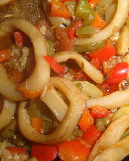Рецепт рагу из красного перца с кальмаром