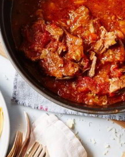 Рецепт свиного рагу на косточке