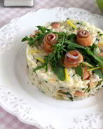 Яблочное ризотто с копченым лососем