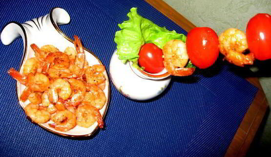 чесночные креветки-гриль