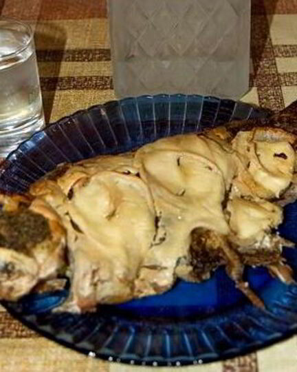 Рецепт карасей в сметане в духовке