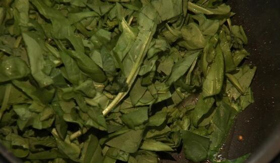 лосось со шпинатом