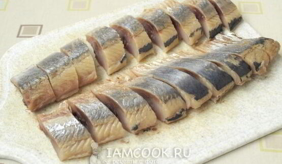 сельдь в сырном соусе