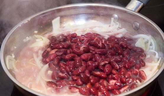 судак с пастой под сливочным соусом