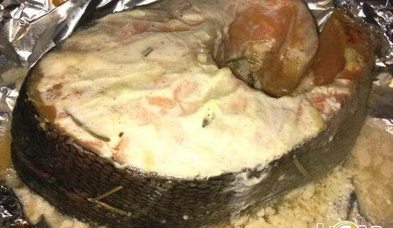 запеченная форель в кефирном маринаде