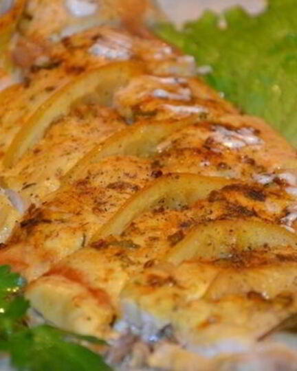 Рецепт запеченного толстолобика с лимоном в духовке