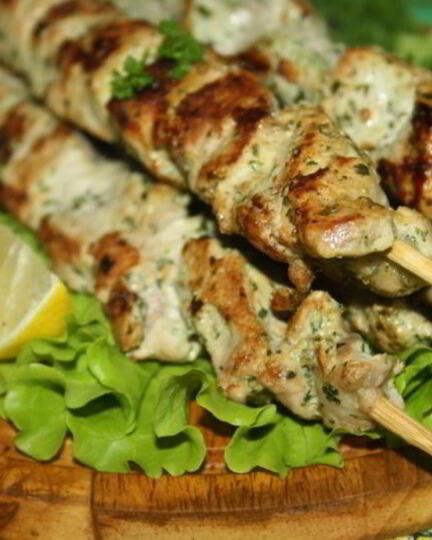 Рецепт шашлычков из свиной вырезки в йогуртово-лимонном маринаде