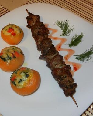 Шашлычок с запечеными фаршированными репками