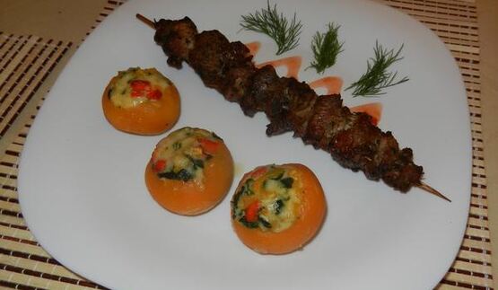шашлычок с запечеными фаршированными репками
